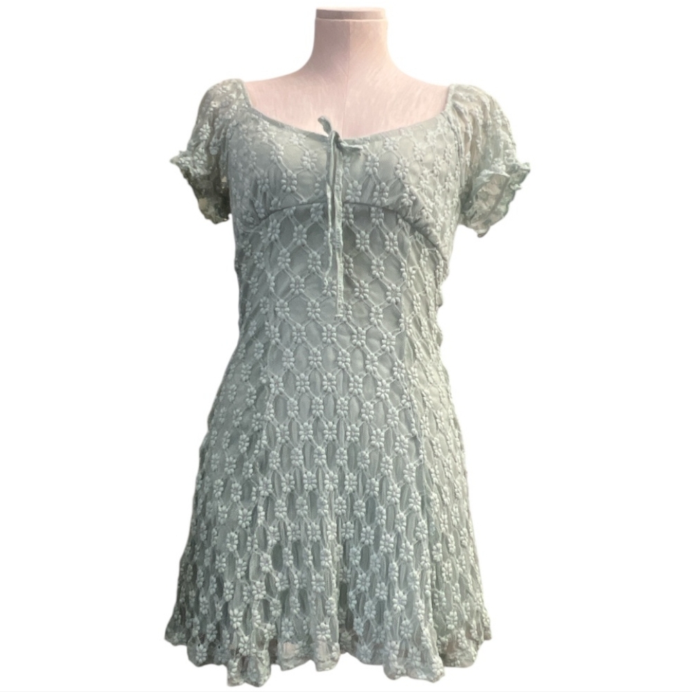 The SHEER COLLECTION by NO COMMENT Mint Green Lace Knit Dress - Picture 1 of 6